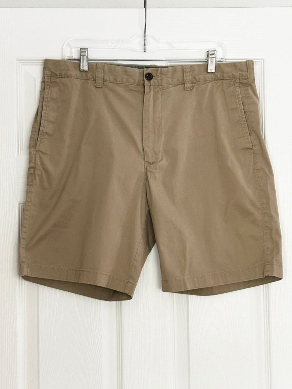 Men's J. Crew Chino 9" Shorts - Khaki - 35 Waist